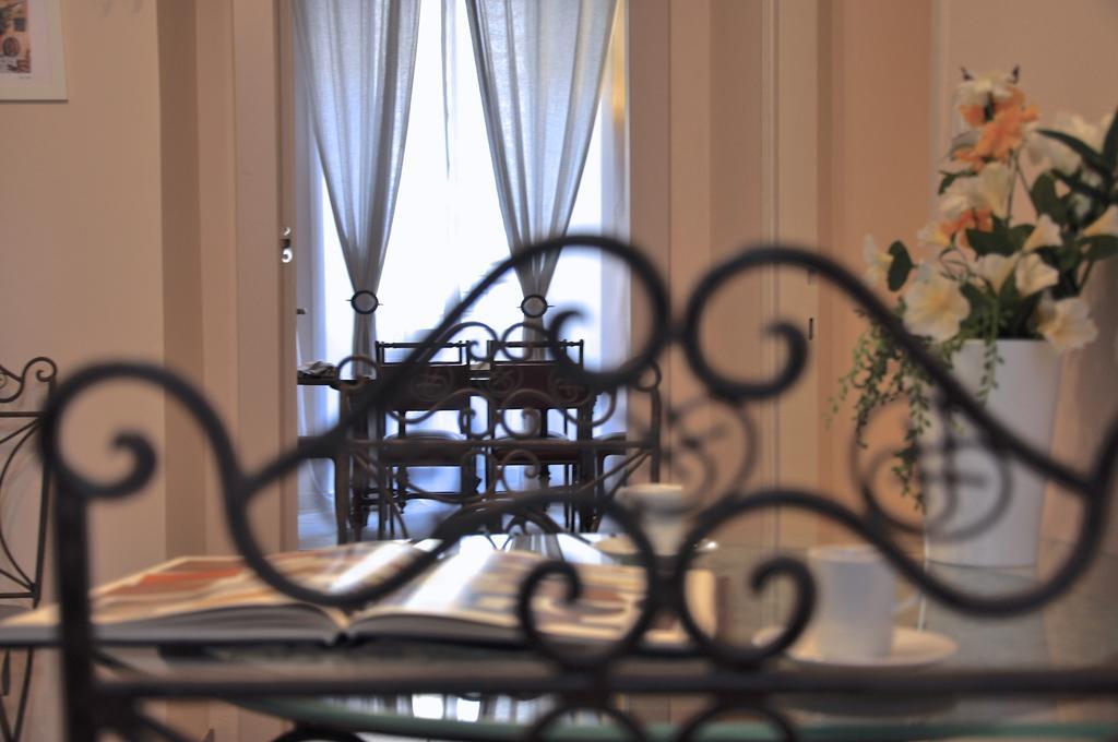 Domus Ottavia In Roma Apartment Luaran gambar
